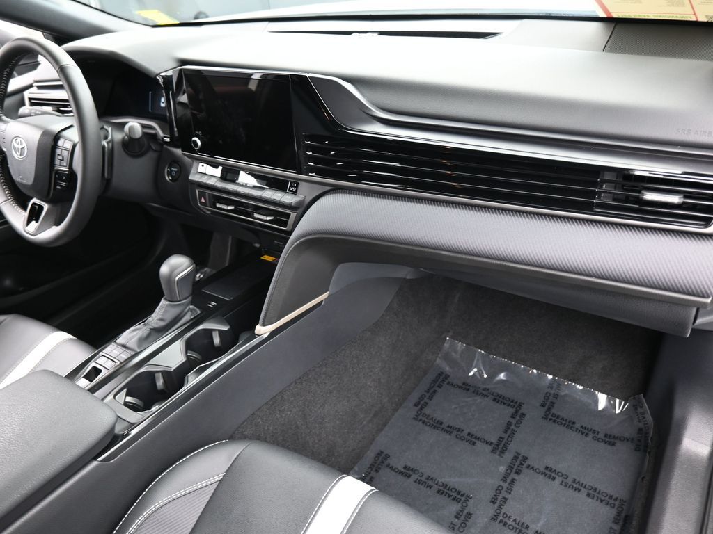 Used 2026 Wind Chill Pearl Toyota SE image 46