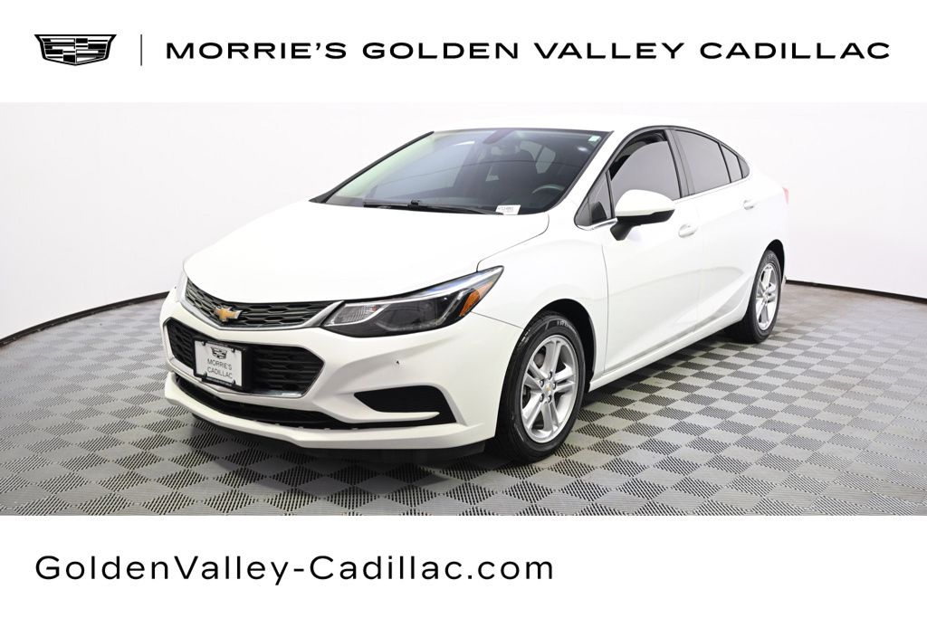 Summit White 2017 Chevrolet Cruze LT Sedan FWD Sedan Front-Wheel Drive 6-Speed Automatic