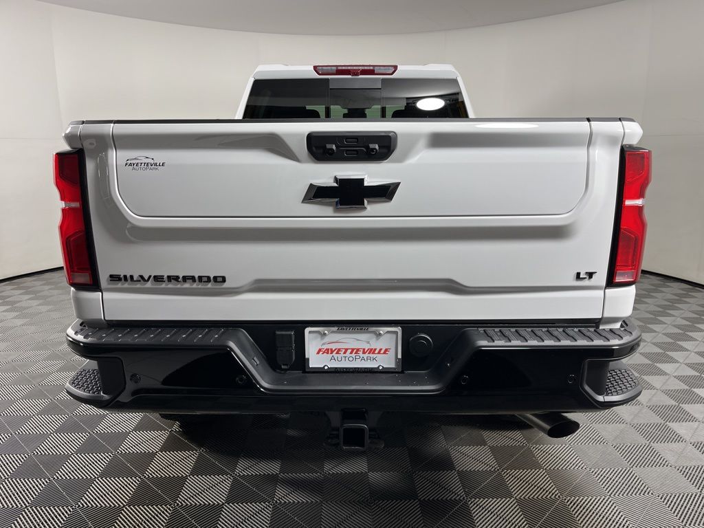 Thumbnail: 2026 Chevrolet Silverado 2500 - 4