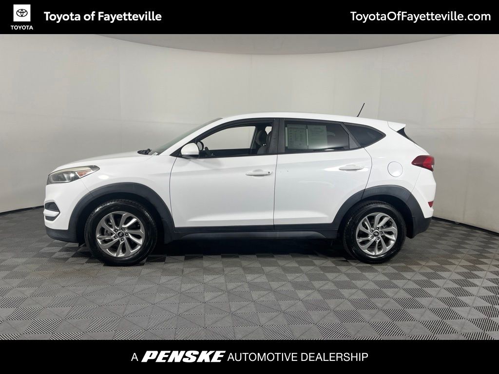 Thumbnail: 2016 Hyundai Tucson - 12