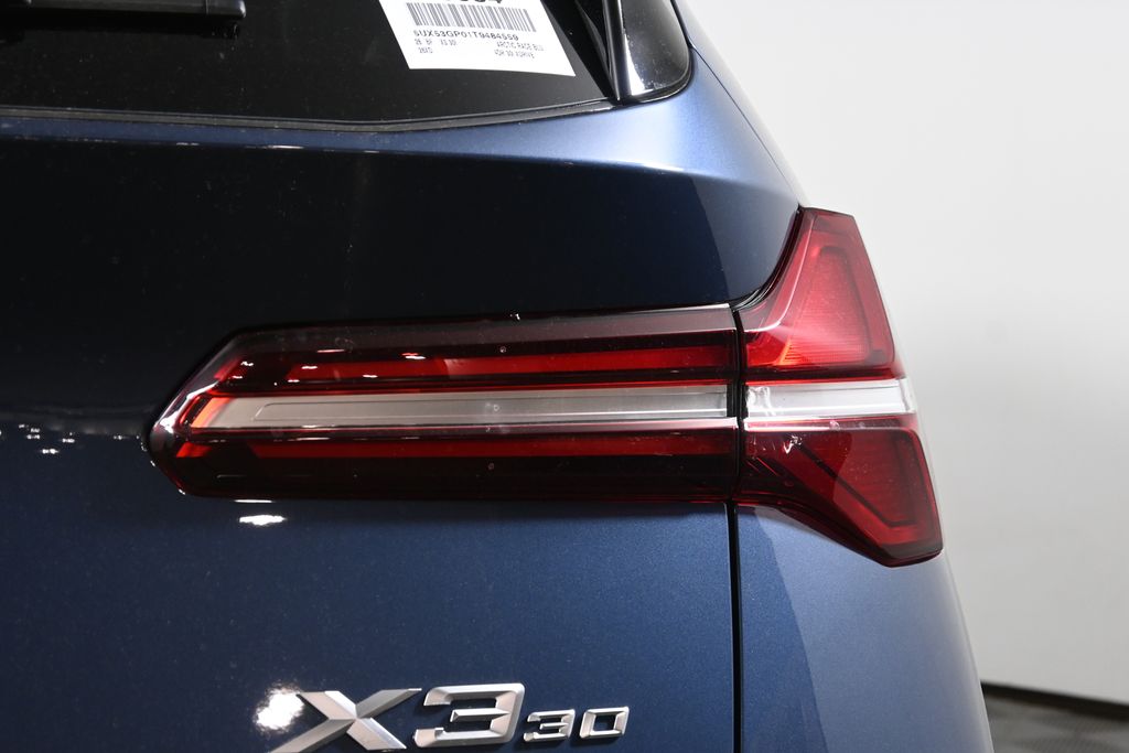 Thumbnail: 2026 BMW X3 - 13