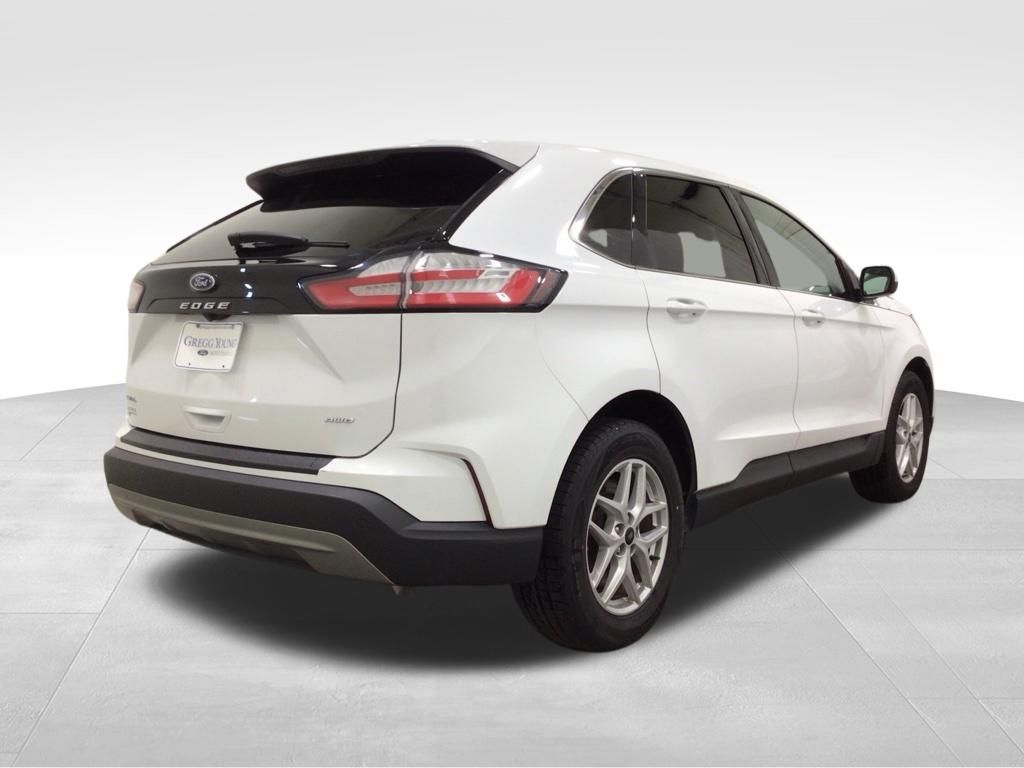 Used 2024 Ford Edge SUV