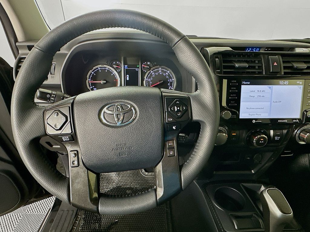 Thumbnail: 2024 Toyota 4Runner - 11