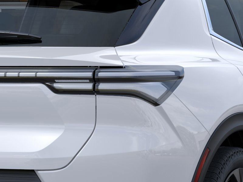 New 2026 White Chevrolet LT image 11