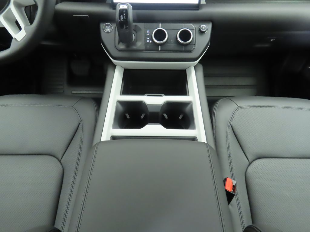 Thumbnail: 2025 Land Rover Defender - 16