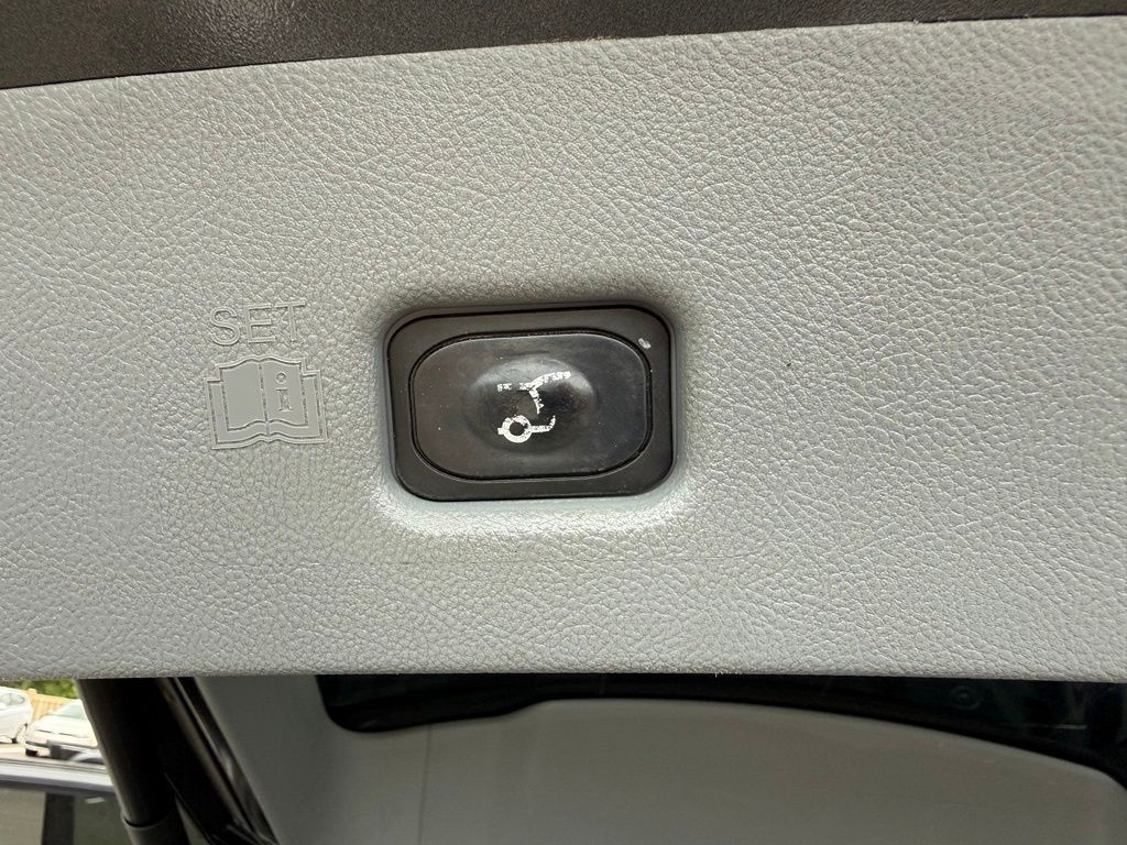 Thumbnail: 2019 Lincoln Nautilus - 29