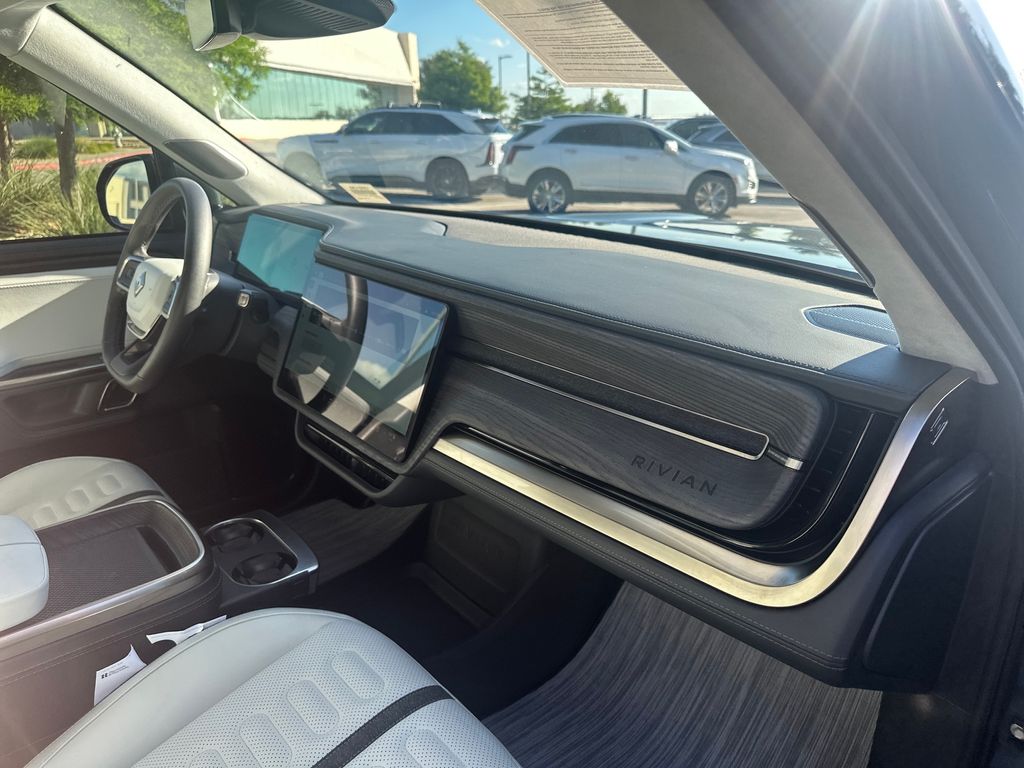 Used Car 2024 Rivian R1s  Adventure Dual Motor Large Pack For Sale Under $80,000 In Austin, Texas