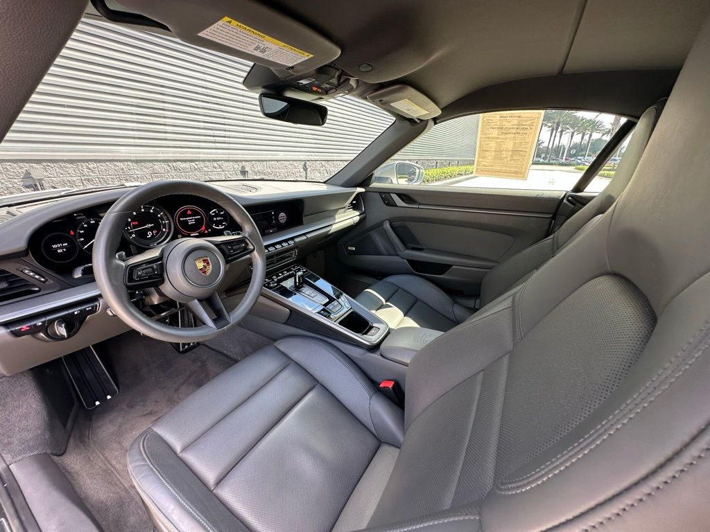 Thumbnail: 2022 Porsche 911 - 4