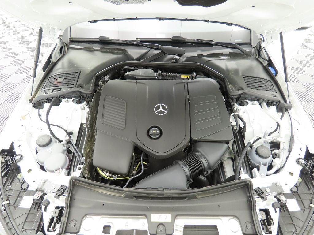 2025 Mercedes-Benz C-Class C 300 29