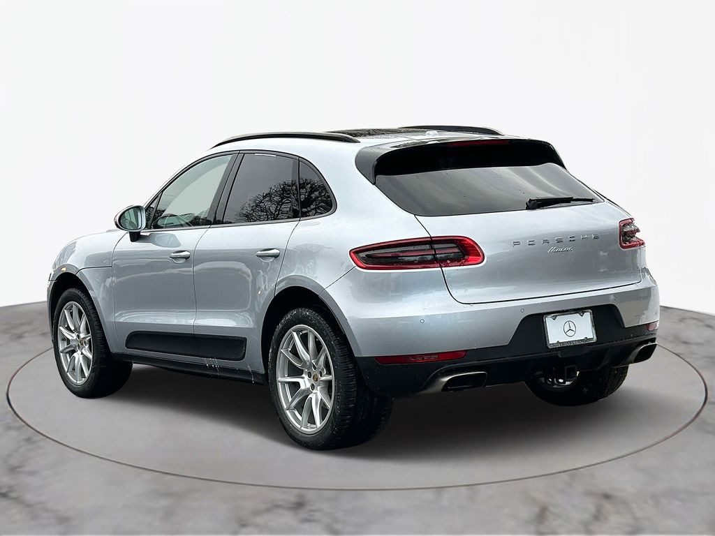 2017 Porsche Macan Base 6