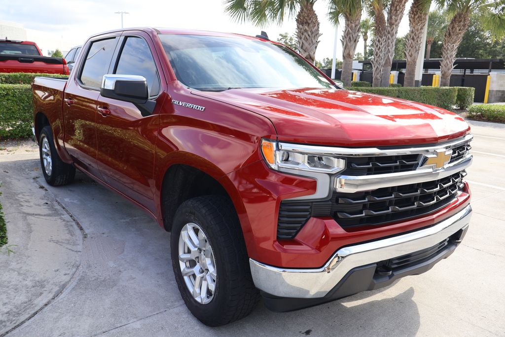 Thumbnail: 2022 Chevrolet Silverado 1500 - 6