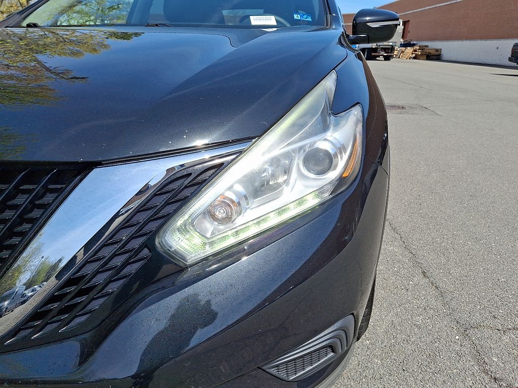 Thumbnail: 2015 Nissan Murano - 9