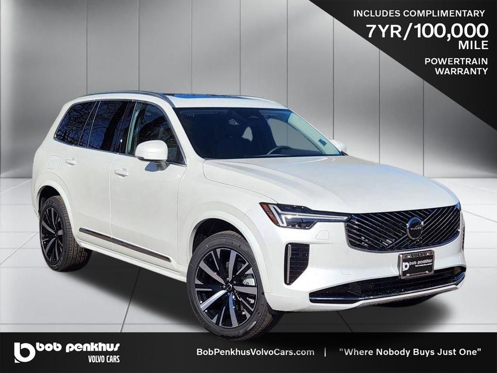 2026 Volvo XC90 B5 Core