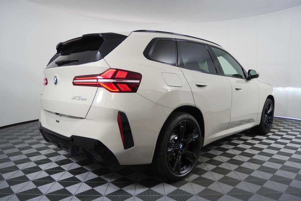 Thumbnail: 2026 BMW X3 - 3