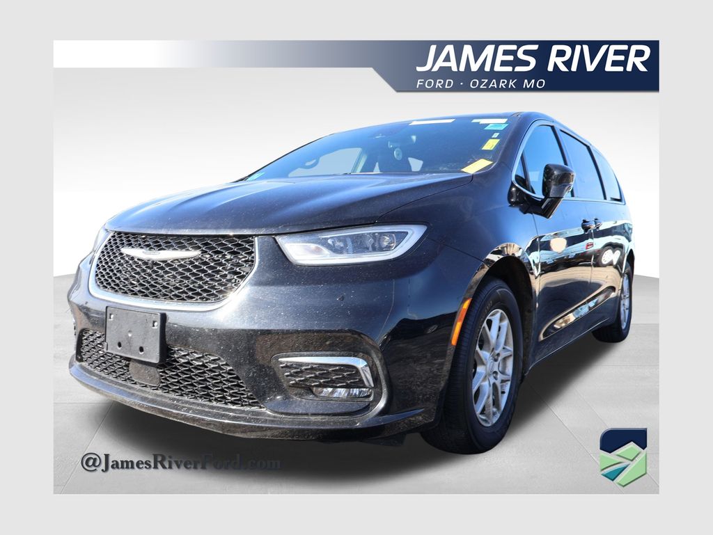 2025 Chrysler Pacifica Select FWD