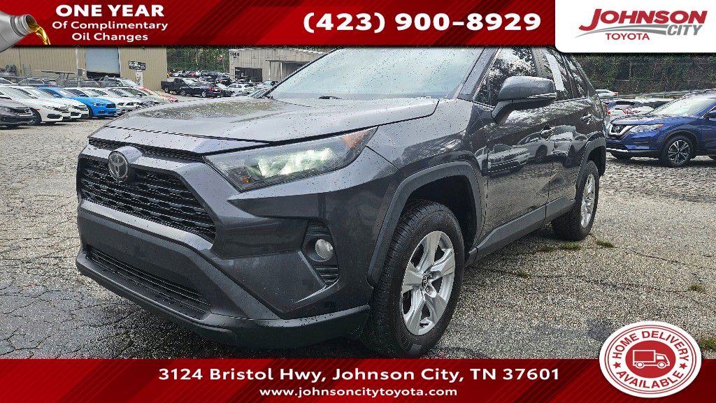 Magnetic Gray Metallic 2020 Toyota RAV4 XLE FWD SUV / Crossover Front-Wheel Drive 8-Speed Automatic