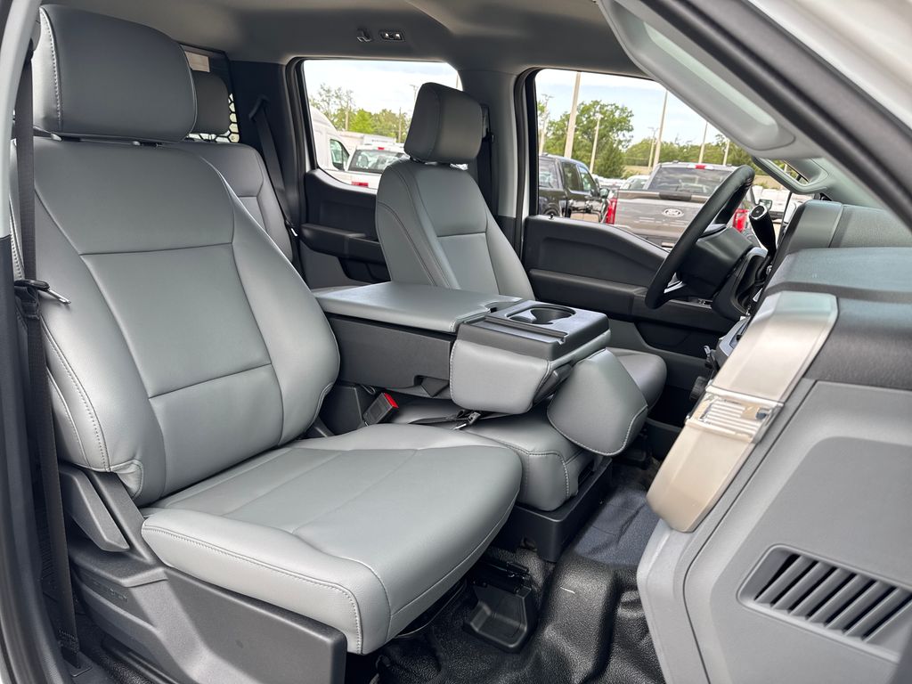 New 2026 White Ford XL image 22