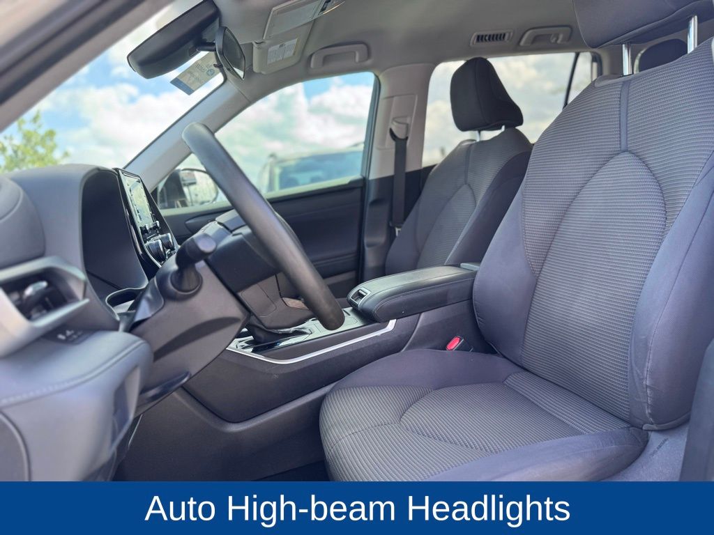 2021 Toyota Highlander L