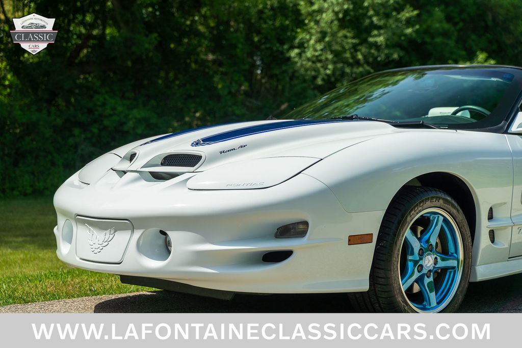 1999 Pontiac Firebird 28