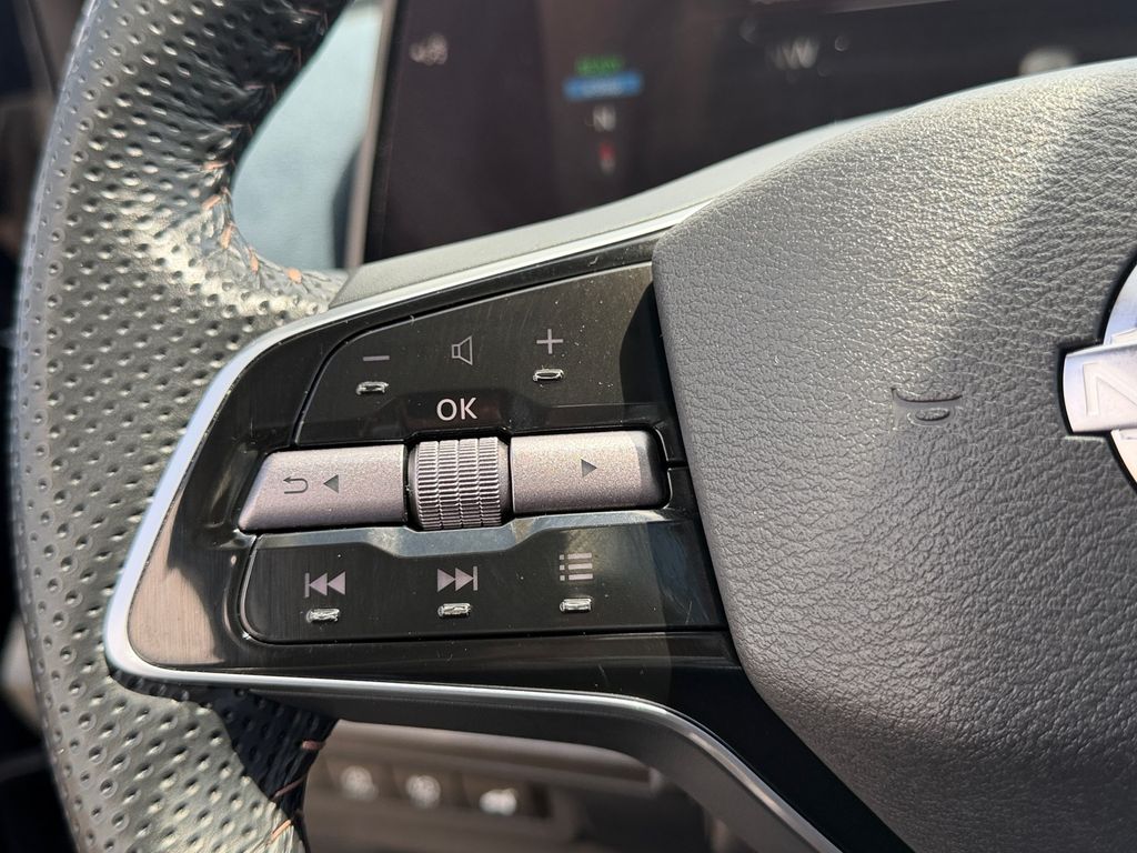 2023 Nissan Ariya PLATINUM+ e-4ORCE Black Diamond Pearl - Grieco Acura - Image 26