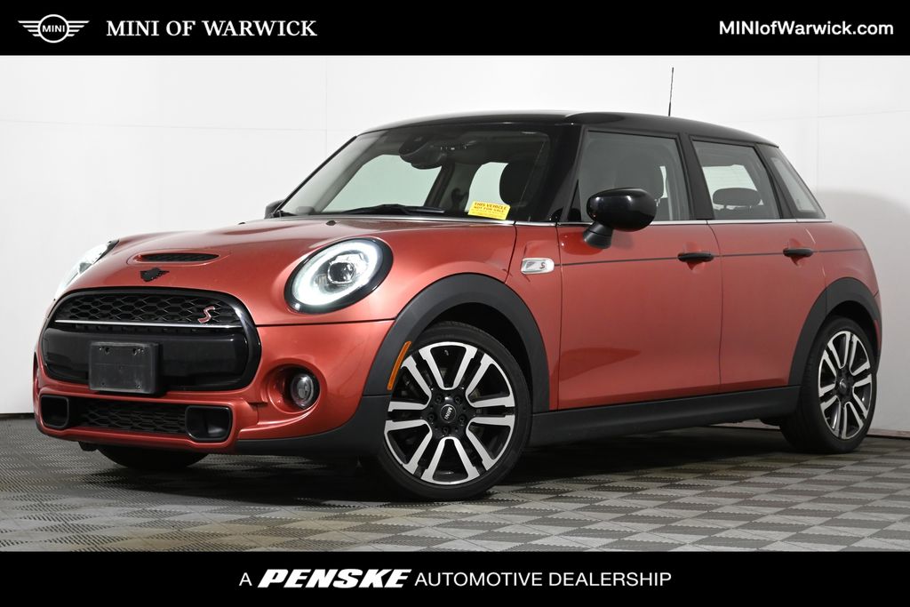 2021 MINI Cooper S Hero Image