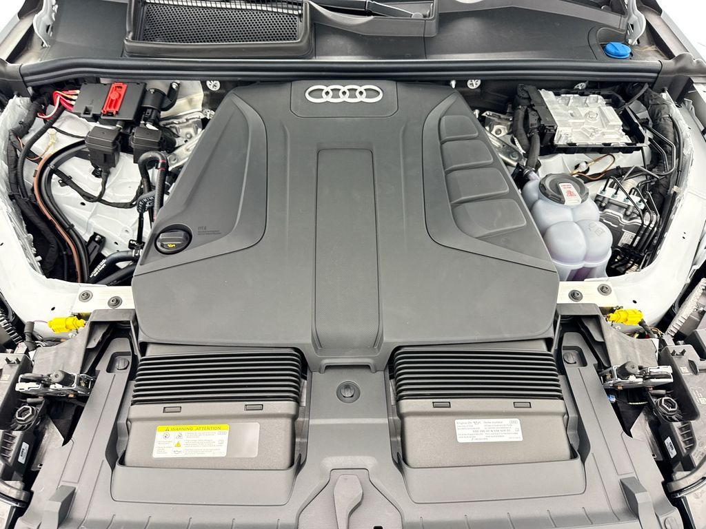 Thumbnail: 2026 Audi Q7 - 28