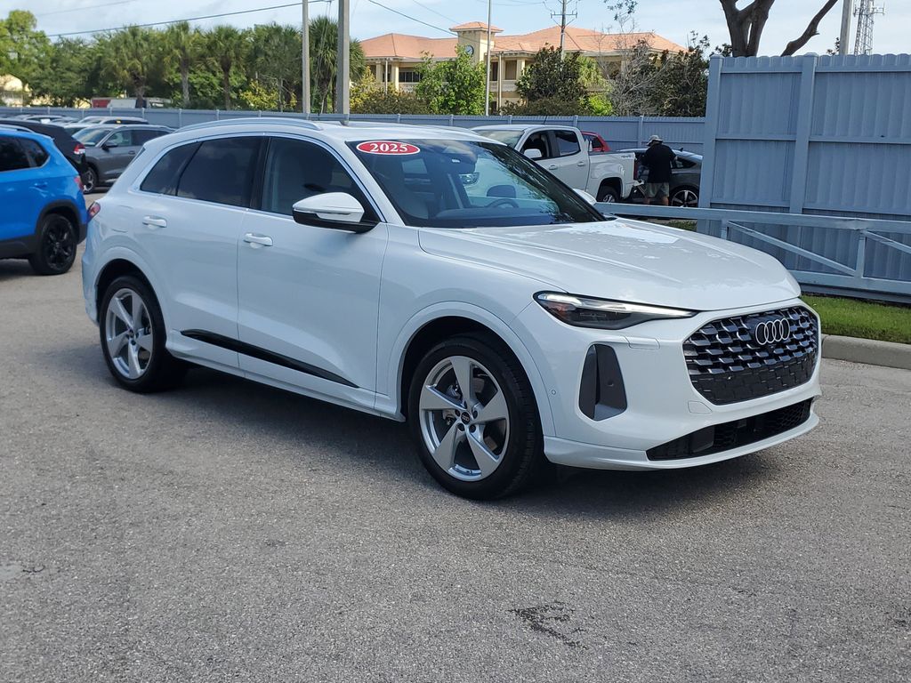 2025 Audi Q5 quattro Prestige 40 TFSI