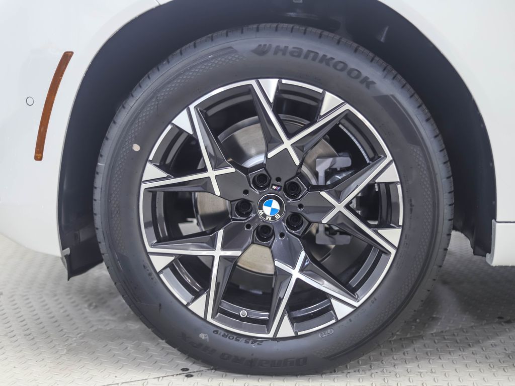 Thumbnail: 2026 BMW X3 - 2