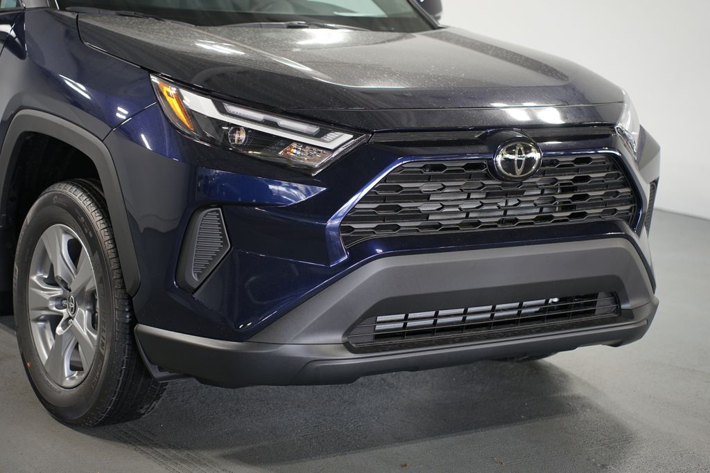 Thumbnail: 2025 Toyota RAV4 - 4