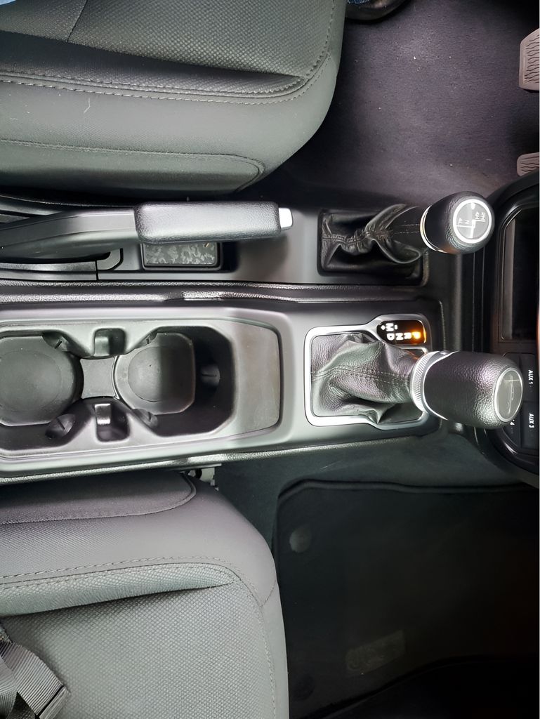 Used Car 2022 Jeep Gladiator  Sport For Sale Under $35,000 In Austin, Texas