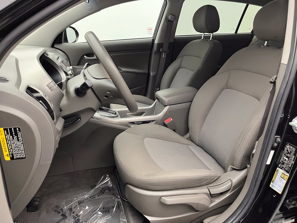 Thumbnail: 2016 Kia Sportage - 9