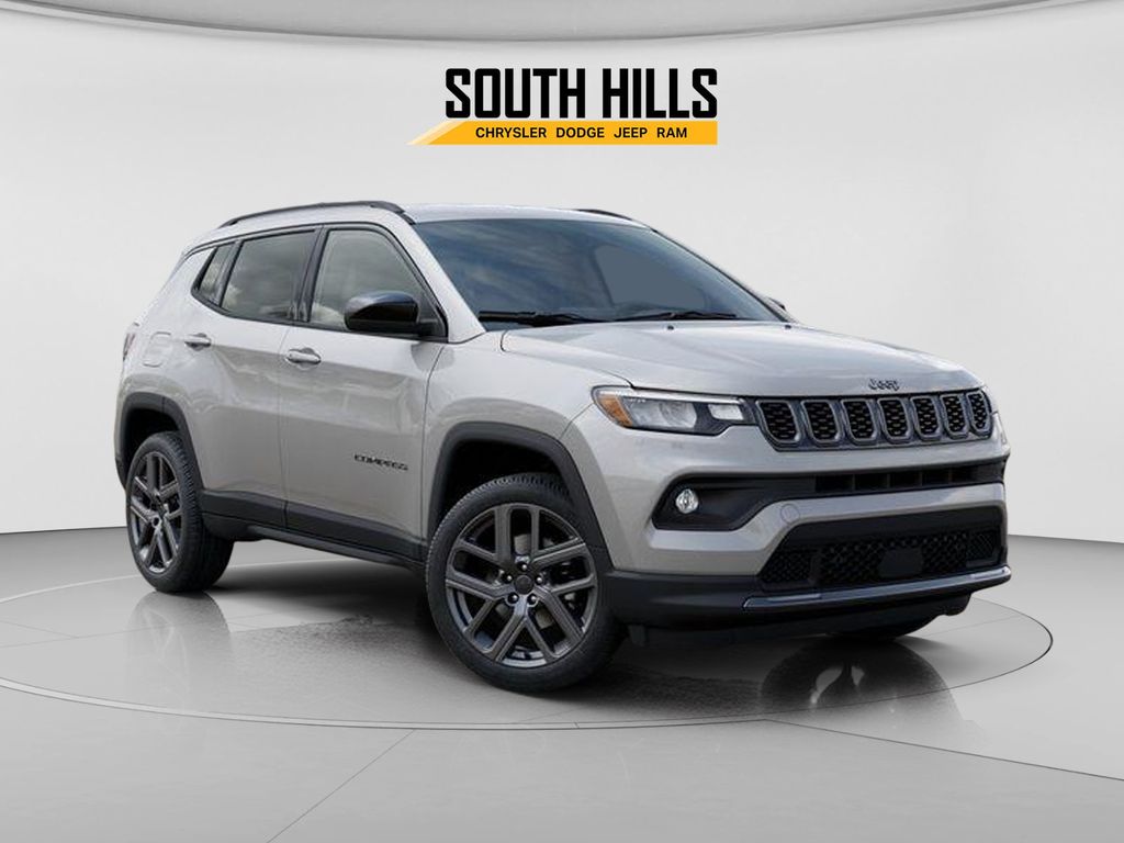 2026 Jeep Compass Latitude Silver at South Hills CDJR