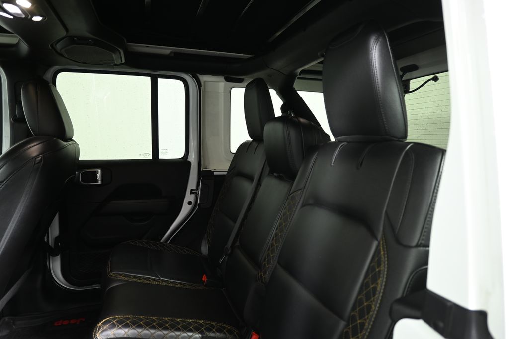 Thumbnail: 2021 Jeep Wrangler - 5