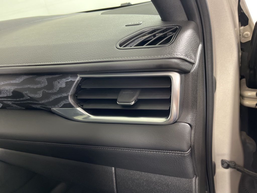 Thumbnail: 2021 GMC Yukon - 22