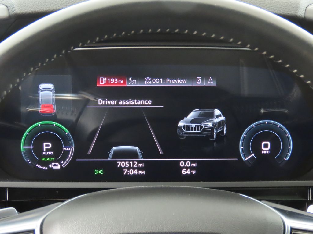 Thumbnail: 2019 Audi e-tron - 12