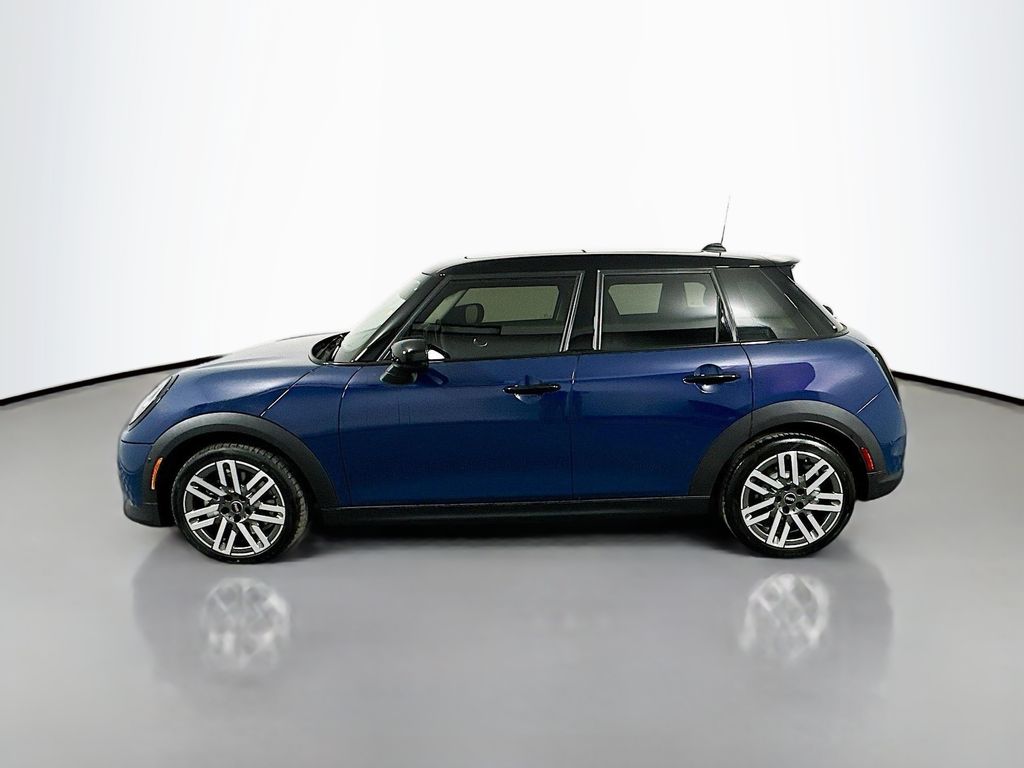 2025 MINI Cooper S 8