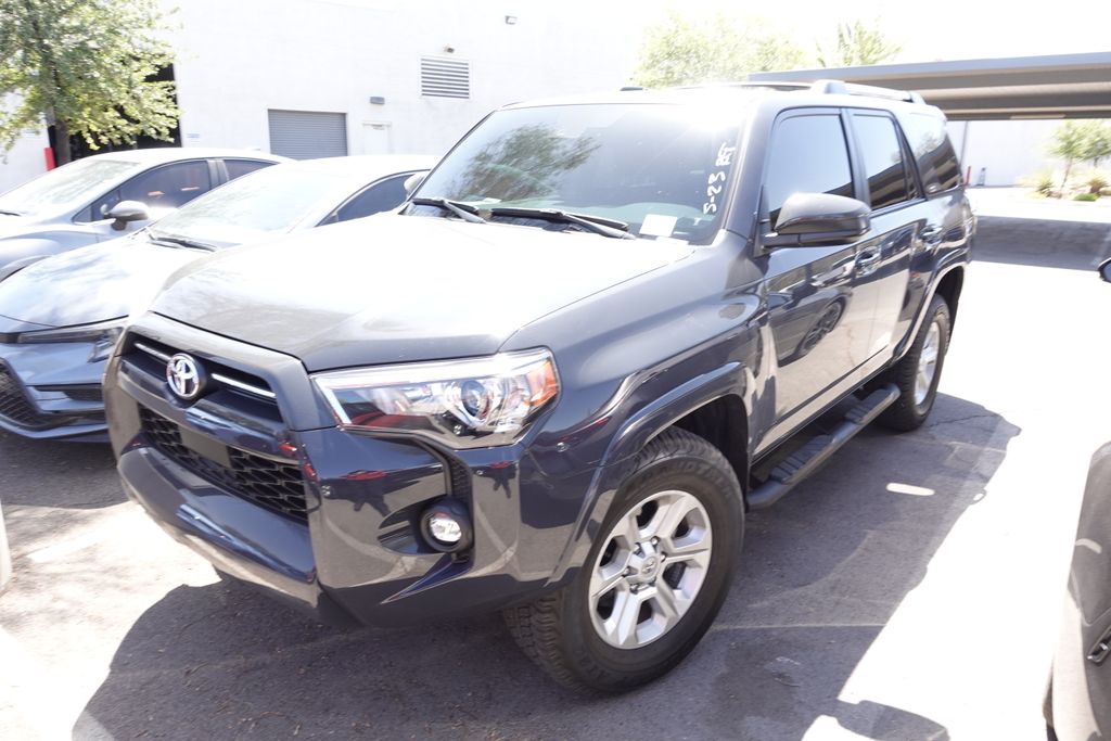 2024 Toyota 4Runner SR5 RWD V6's photo