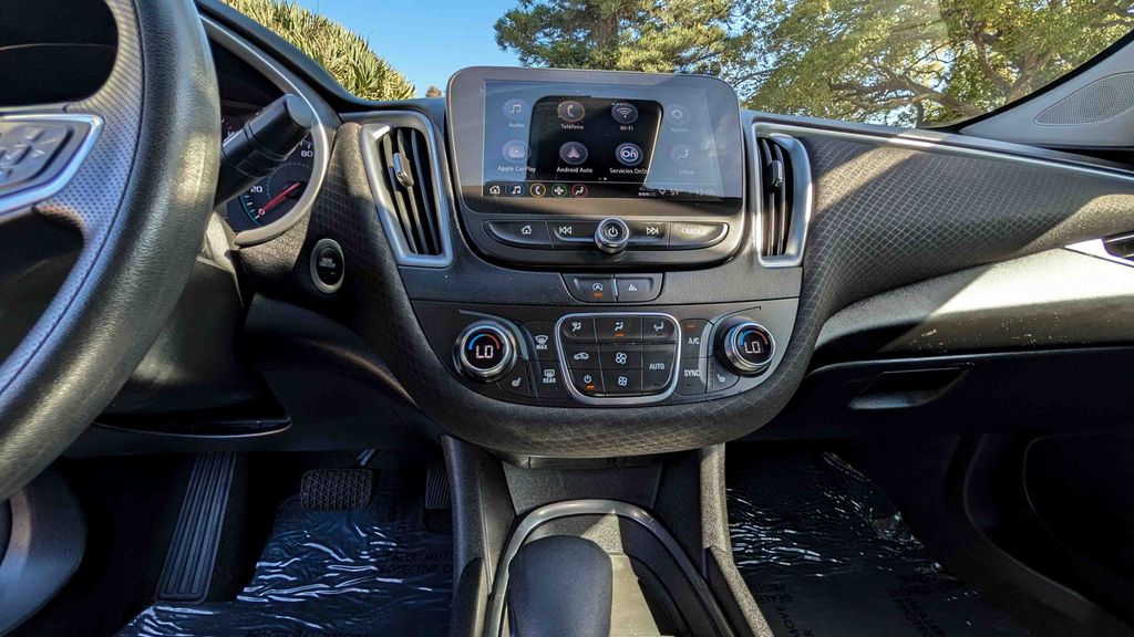 Used 2023 Chevrolet Malibu LT 4D Sedan