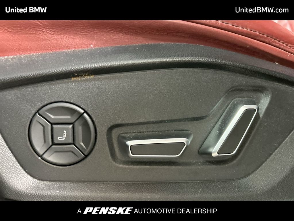 Thumbnail: 2024 Audi SQ8 - 12