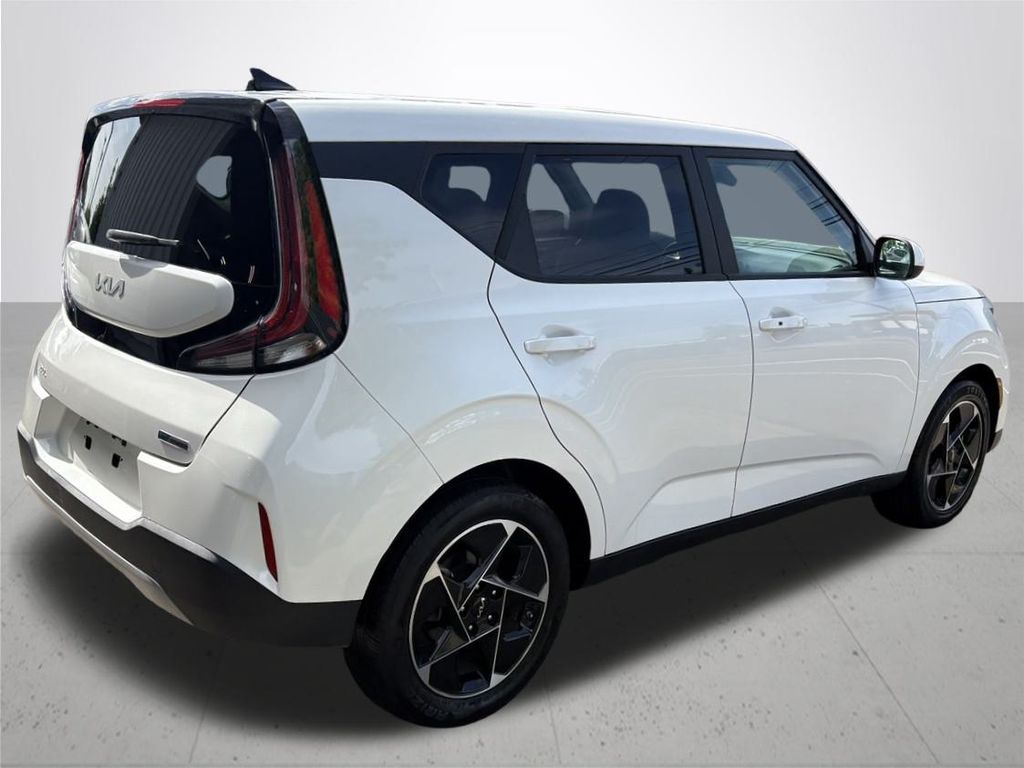 2023 Kia Soul EX