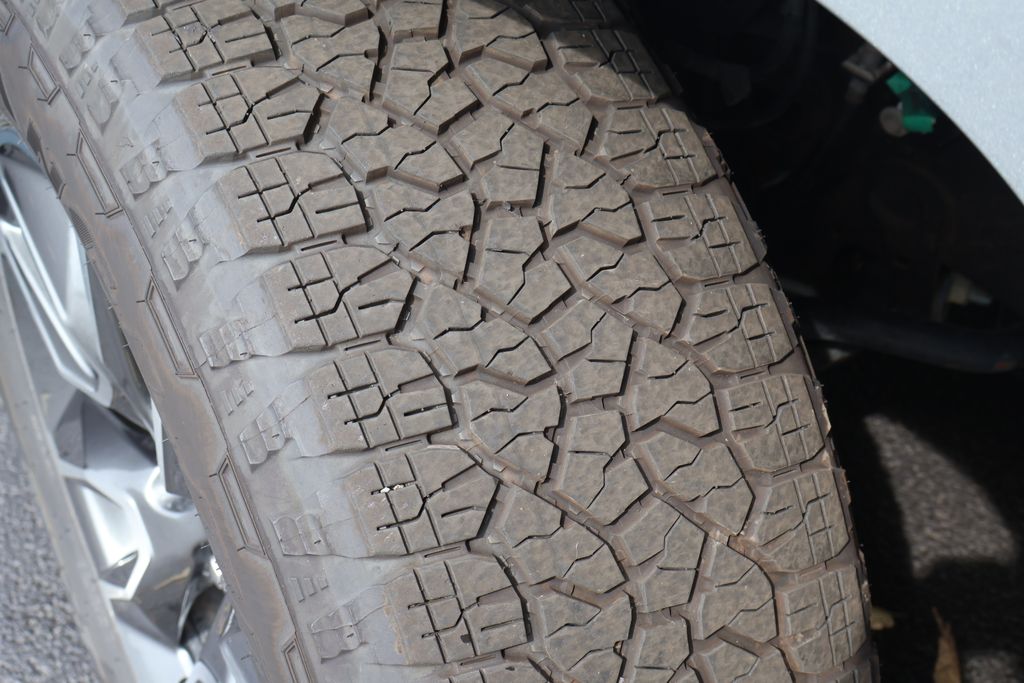 Thumbnail: 2024 Chevrolet Silverado 1500 - 12