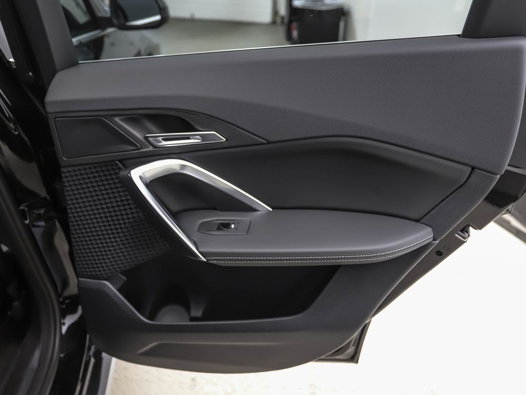 2025 BMW X1 xDrive28i 23