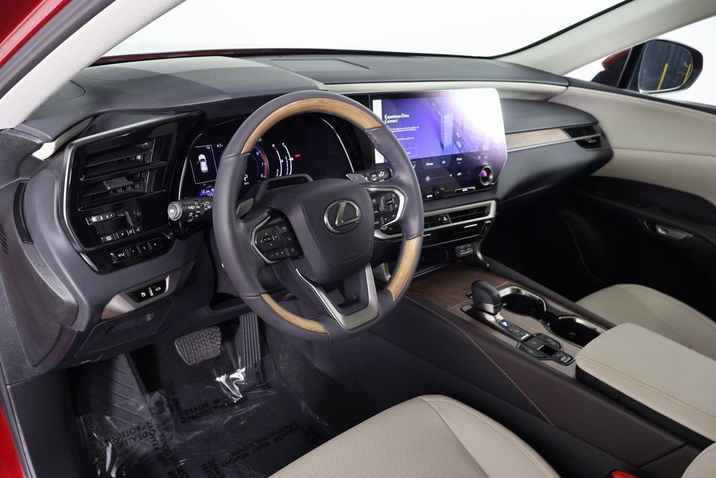 Thumbnail: 2024 Lexus RX - 7