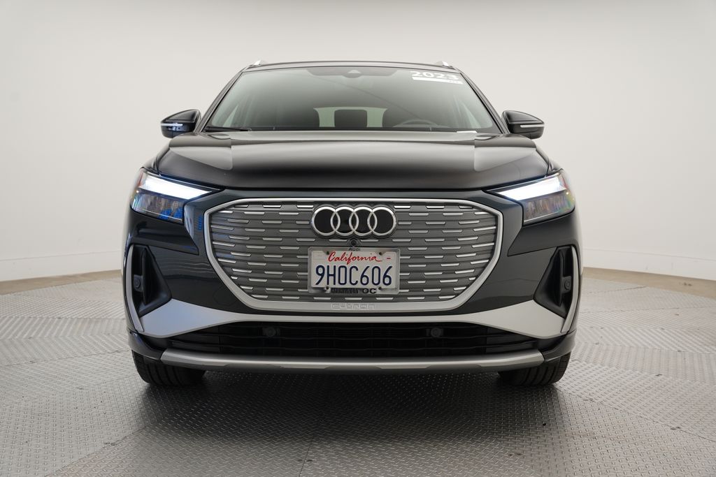Thumbnail: 2023 Audi Q4 e-tron - 4