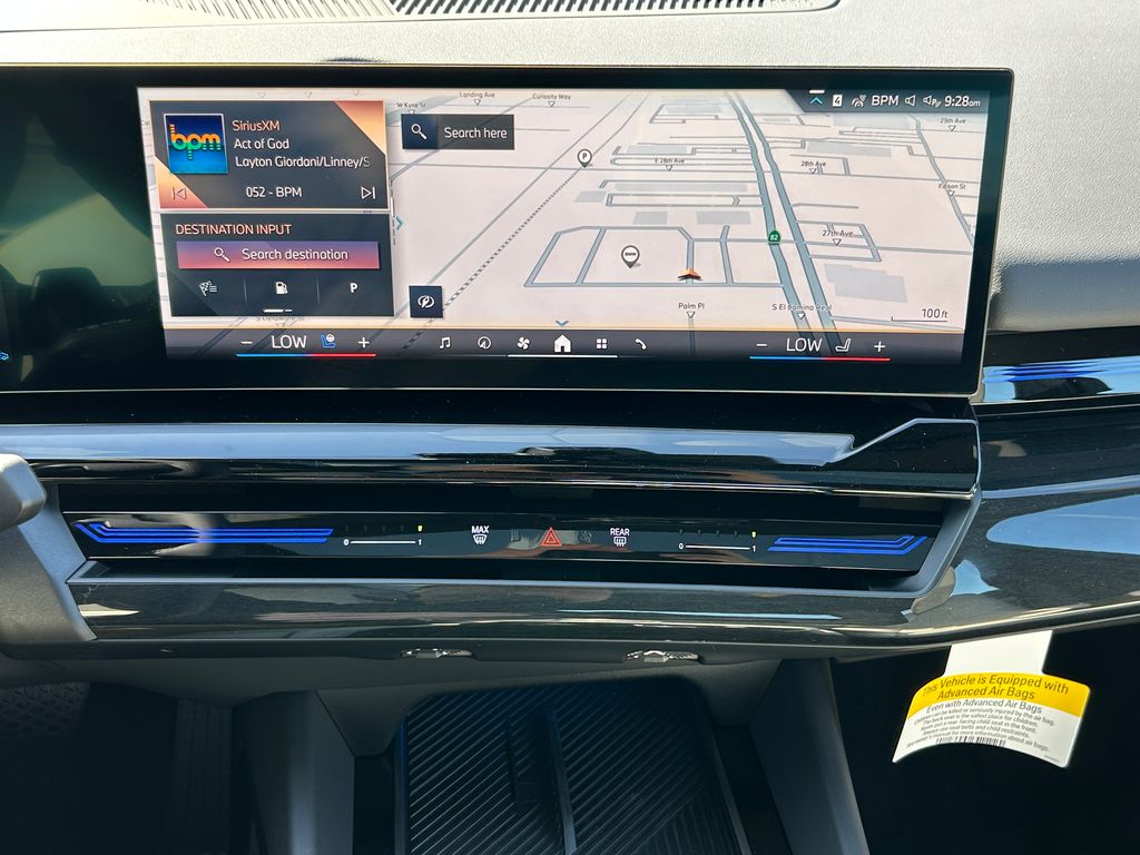 2025 BMW 5 Series 530i 25