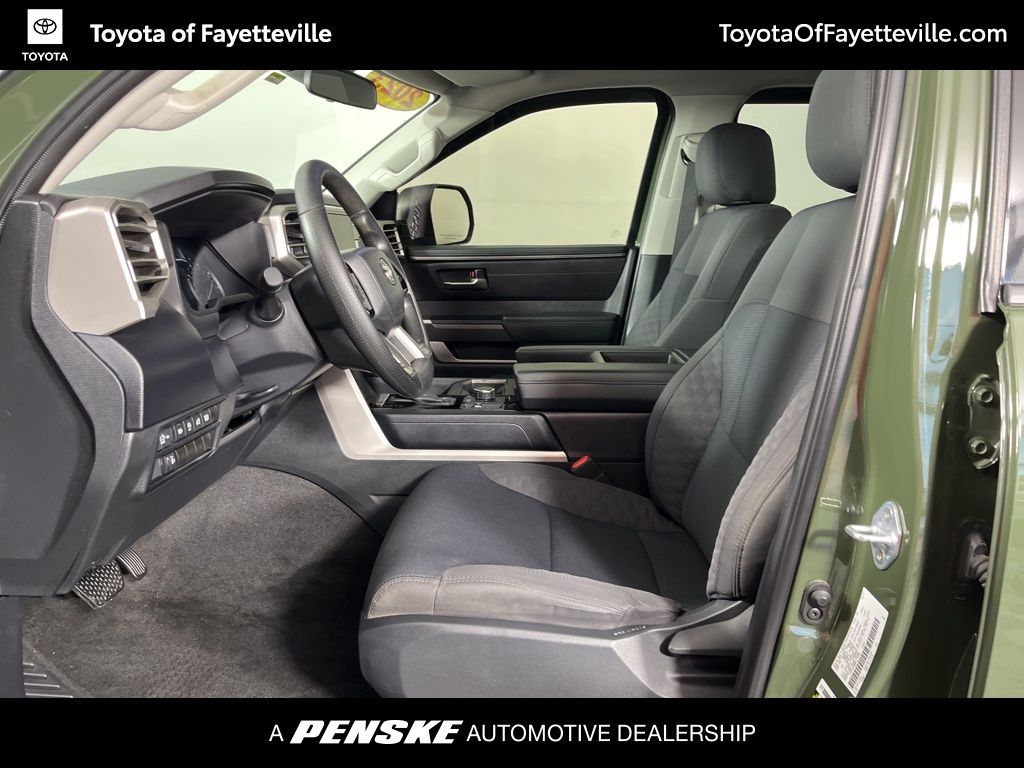 Thumbnail: 2023 Toyota Tundra - 21