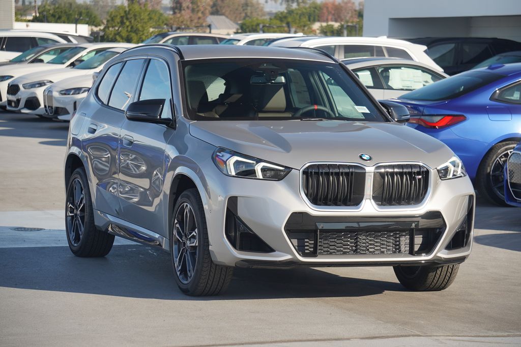 2025 BMW X1 M35i 3