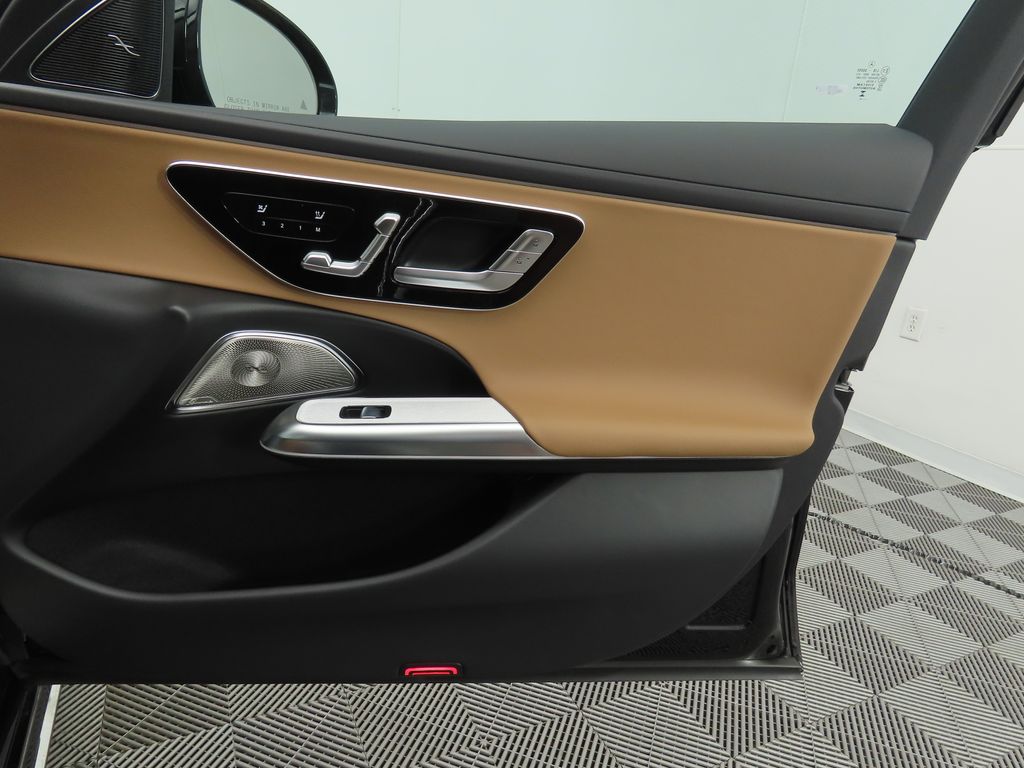 2025 Mercedes-Benz E-Class E 450 25