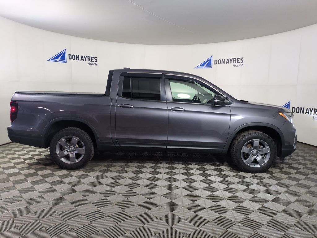 2025 Honda Ridgeline TrailSport - Photo 10