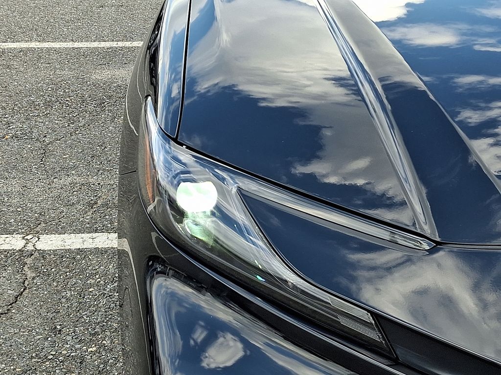 Thumbnail: 2025 Toyota Camry - 8
